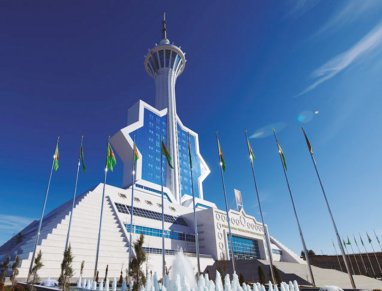 Президент Туркменистана поручил популяризировать посредством телевидения и радио детские постановки и произведения