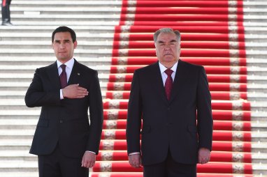 Президенты Туркменистана и Таджикистана провели переговоры в Душанбе