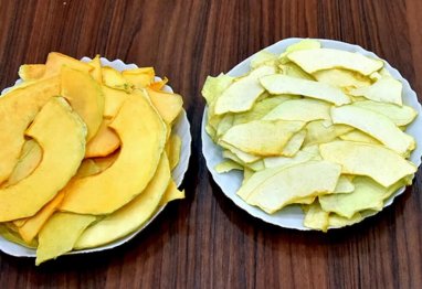 Turkmen scientist patented technology for the production of melon chips