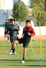 Fotoreportaž: Türkmenistanyň Milli futbol ýygyndysy wajyp oýunlara taýýarlygy