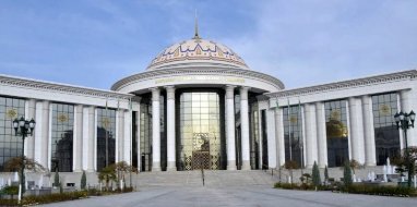 Туркменский государственный университет приглашает на Дни открытых дверей
