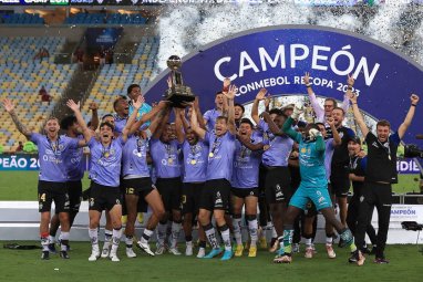 «Индепендьенте дель Валье» впервые выиграл Суперкубок Южной Америки, победив в финале «Фламенго»