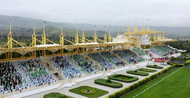 Турецкая компания займется реконструкцией Ахалтекинского конного комплекса Президента Туркменистана