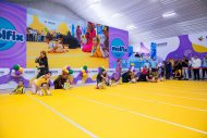 Kids Expo: Bebekler arasında yapılan emekleme yarışı