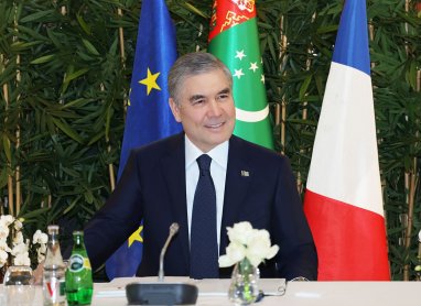 Туркменистан и Франция подписали солидный пакет двусторонних документов
