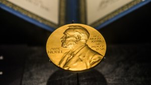 Ykdysadyýet boýunça Nobel baýragynyň eýeleri belli boldy