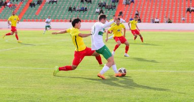 «Arkadag» futbol kluby Türkmenistanyň çempionatyndaky debýut oýnunda «Merwi» ýeňdi