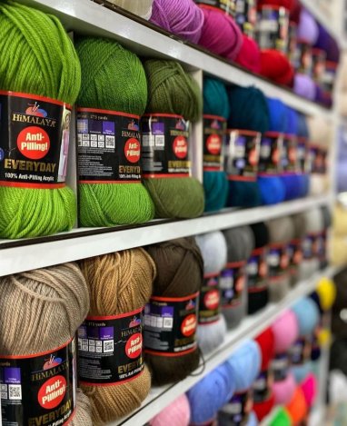 The “World of Yarn” store in Ashgabat announced 25% discounts and the arrival of new colors