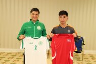 Фоторепортаж: Совещание представителей сборных Туркменистана и КНДР перед матчем отбора ЧМ-2022