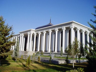 Türkmenistan Mejlisiniň täze düzümi 6-njy aprelde işe girişer