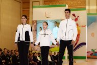 Fotoreportaž: Aşgabatda sport egin-eşikleriniň görkezilişi geçirildi