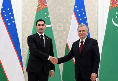 Мирзиёев: «Совместными усилиями мы выведем отношения Узбекистана и Туркменистана на новый уровень»