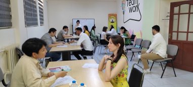 Ashgabat public organization “Yenme” implemented the project “On the way to success”