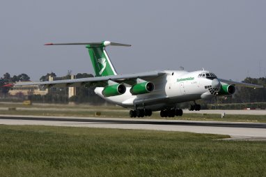 Воздушный флот Туркменистана наращивает потенциал