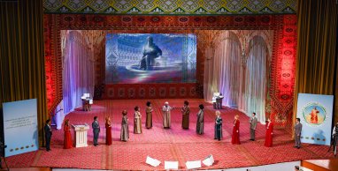 В Ашхабаде состоялось торжество – посвящение девизу 2024 года