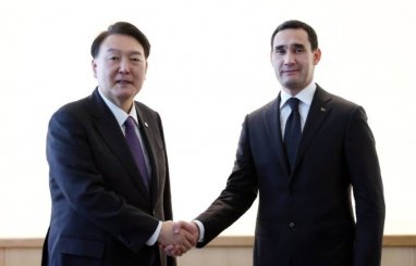Türkmenistanyň Prezidenti Nýu-Ýorkda koreýaly kärdeşi bilen duşuşdy