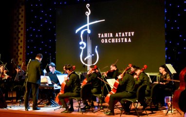 Tahyr Ataýewiň orkestri «Le tour de Franсe» konsertine çagyrýar
