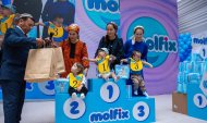 KidsExpo: марафон по быстрому ползанию среди малышей