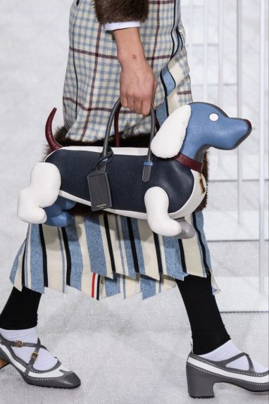 Stylist Rogov announces a trend for handbags in the form of toys