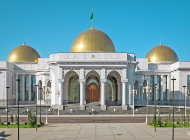 Губернатор Санкт-Петербурга поздравил Президента Туркменистана с Новым годом