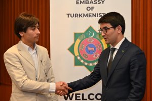Голландские компании проявили интерес к инвестициям в аграрный сектор Туркменистана