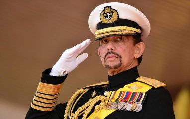 The President of Turkmenistan congratulated Sultan of Brunei on the Independence Day