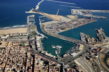 Туркменские специалисты ознакомились с деятельностью морского порта Валенсии в Испании