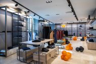 The Arkach Business Center has been replenished with a fashion boutique: Fabi, Moreschi, Paul & Shark and Zegna are now available in one place