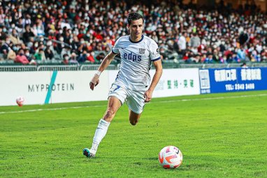 Мингазов забил с пенальти в матче чемпионата Гонконга