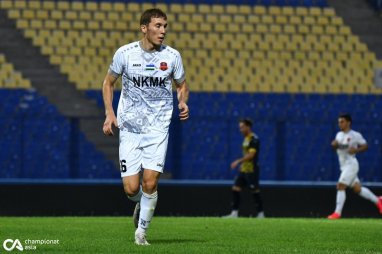Защитник «Копетдага» Бахтияр Гургенов продолжит карьеру в чемпионате Узбекистана