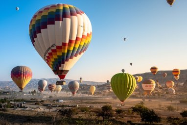 240 лет назад человек впервые поднялся в небо на воздушном шаре
