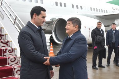 The President of Turkmenistan arrived on a working visit to Kyrgyzstan