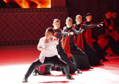A show by the Chinese martial arts group “Long Yun” took place in Ashgabat