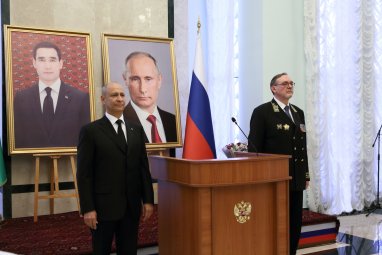 Посольство РФ в Ашхабаде устроило прием в честь Дня России