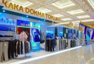 Выставка торгового комплекса ко Дню туркменского ковра в Ашхабаде 