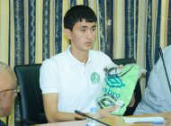 Türkmenistan we Hindistan milli ýygyndylarynyň oýundan öňki press konferensiýadan fotoreportaž
