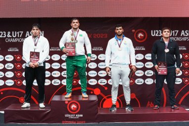 Туркменские борцы завоевали четыре медали на завершившемся чемпионате Азии среди кадетов (U17) и молодёжи (U23) в Бишкеке