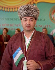 Фоторепортаж с открытия международного фестиваля театрального искусства в Туркменистане