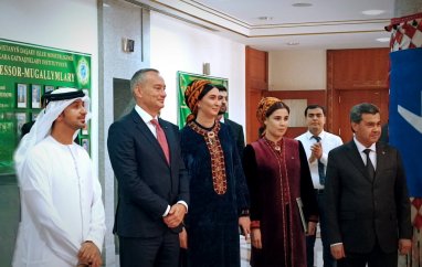 Гендиректор Дипломатической академии ОАЭ посетил ИМО МИД Туркменистана