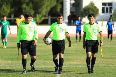 Стали известны назначения судей на матчи 2-го тура высшей лиги Туркменистана по футболу-2023