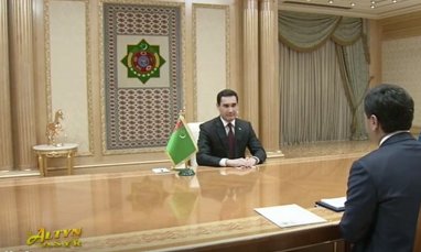 Сердар Бердымухамедов принял исполняющего обязанности министра иностранных дел Узбекистана