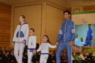 Фоторепортаж: Показ спортивной одежды в Ашхабаде