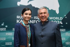 Türkmen diplomat, VIII. Genç Diplomatlar Forumu'na katıldı