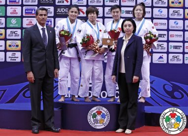 Гульбадам Бабамуратова завоевала серебряную медаль на международном турнире по дзюдо серии Гран-при (ФОТО)