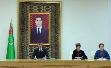 Türkmenistanyň Mejlisiniň Ýaş parlamentariler toparynyň mejlisi geçirildi