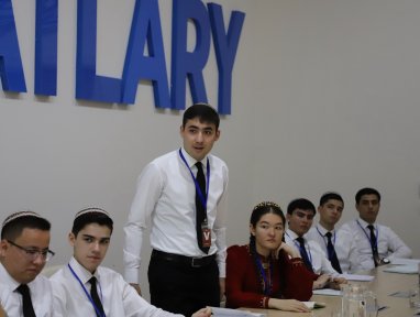 UNDP in Ashgabat held a meeting with student youth