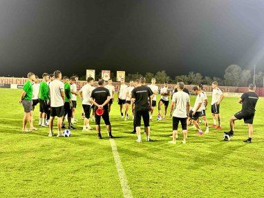 Сборная Туркменистана по футболу продолжает тренировочный сбор в Дубае