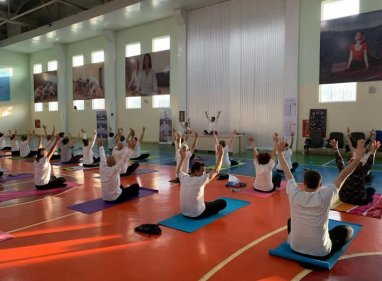 The Indian Embassy in Ashgabat has updated information about the schedule of yoga classes
