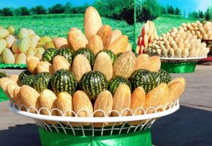 Туркменистан нарастил объем экспорта арбузов и дынь 