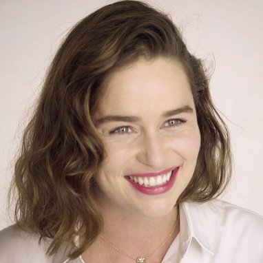“Game of Thrones” star Emilia Clarke named Commander of the Order of the British Empire